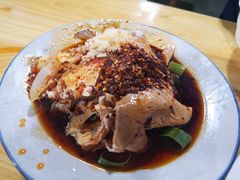 蒜泥白肉-温记府廟豆汤饭·始于1955年(海椒店)