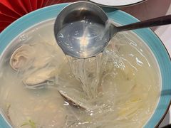 -鑫悦楼煎蟹·16年海鲜大排档
