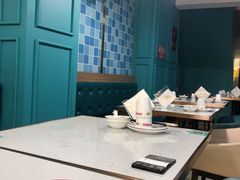 -东鑫记港式茶餐厅(南京东路店)