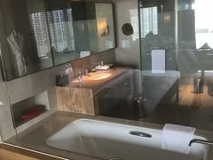 -青岛富力艾美酒店