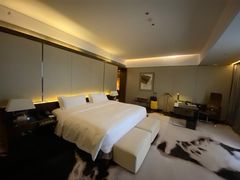 -广州天河希尔顿酒店