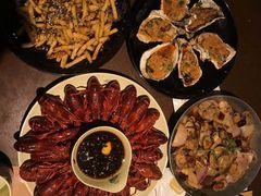 -一棠龙虾•王牌虾球(光谷天地店)