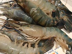 -领鲜活海鲜榴莲自助火锅(东门店)