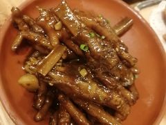 -霄汉牛三鲜湖北砂锅菜(万松园2店)