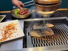 -臻牛烤肉