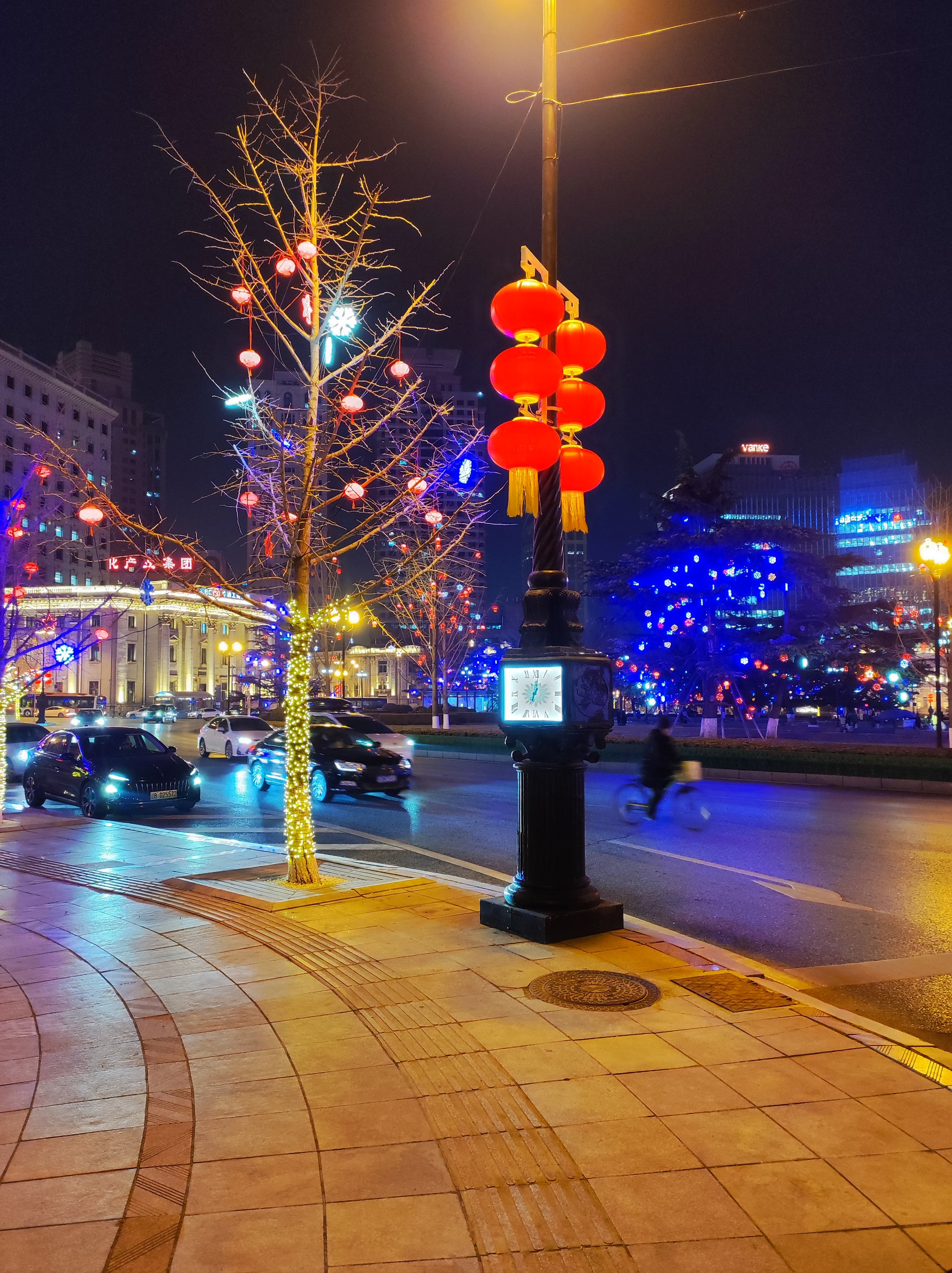 沈阳中山广场夜景图片