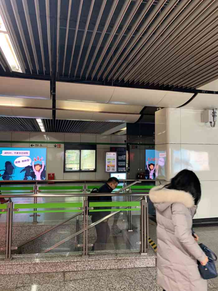 张江高科(地铁站)-"原本这里也是客流量大战,因为张江是一个聚.