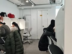 -白鲸自习室(公主坟店)