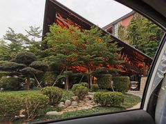 -深圳隐秀山居酒店