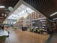 -上海闵行区万科双语学校