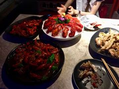 -沪小胖小龙虾(淮海中路旗舰店)