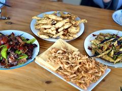 -美顺香食府鱼头老店(雪野湖店)
