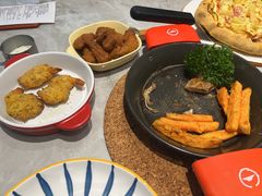 -必胜客(漕宝路店)