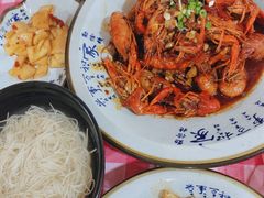 -小球滚滚湘菜馆·烤鱼·口味虾(太平街店)