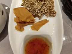 沙律牛小排-金时代顺风大酒店(静安大融城店)