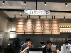-喜茶(上海兴业太古汇店)