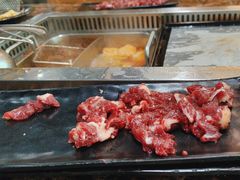 -牛里牛气· 榴莲海鲜鲜牛肉自助火锅·烤肉(横岗店)