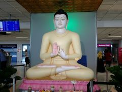 -班达拉奈克国际机场