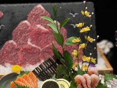 -蟹犇前•帝王蟹雪蟹(陆家嘴店)