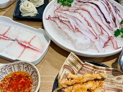 -江小渔鲜鱼火锅(冠亚星城店)