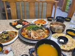 -真利味·脊骨火锅·正宗韩国料理(韩乐坊店)