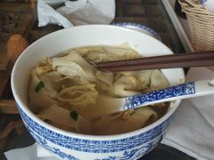 -笑来喜馄饨小笼工坊店(湖滨街店)