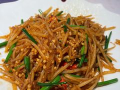 黄金油渣土豆丝-舞辣辣·川菜·黑豆花水煮鱼(卓悦汇店)