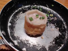 鲜肉虾仁生煎-龍堂蟹黄小笼包(万家丽店)