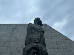 -侵华日军南京大屠杀遇难同胞纪念馆-停车场