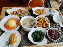-馨月汇·一悦馨香月子中心(前滩店)