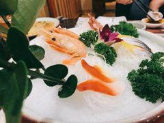 -青瓦餐厅·生鱼片·韩园烤肉(西塔店)