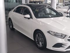 -宁波之星奔驰4S店(海曙店)