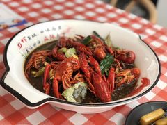 -小鳌陪你小排档·四季小龙虾·田鸡·宵夜(中央第五街店)