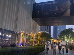 -凤凰汇购物中心