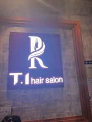 点击看大图 -T.1 hair salon烫染接发