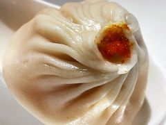 蟹粉小笼包-绿波廊(豫园店)