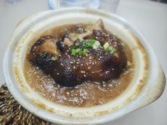 -老码头黑皮肘子锅包肉熏酱水饺(文政街店)