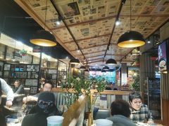 大堂-金太阳海鲜烧烤·本地人餐厅(星海公园店)