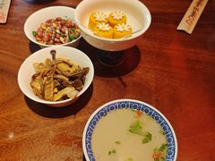 -李犟大爆鳝面·手工蟹黄包(湖滨西湖店)