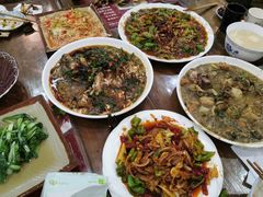 -萨宁音登锡伯风味餐厅(一楼店)