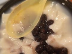 -何师傅美蛙鱼头(汉街店)