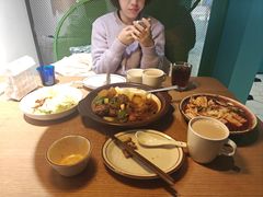 -纳鲁孜·新疆特色餐厅(上海悦荟广场店)