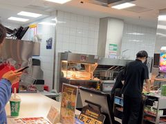 -麦当劳(百联西郊购物中心店)