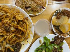 -王菊美食街·王菊面馆(总店)