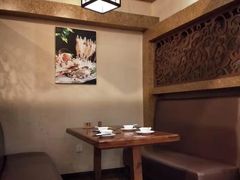 卡座-金穗园·砂锅粥.醉鸡煲火锅(长寿路店)