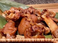 老卤拆骨酱汁蹄-南京大牌档(济南万象城店)