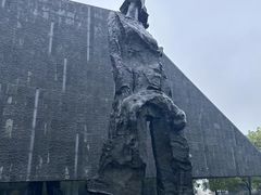 -侵华日军南京大屠杀遇难同胞纪念馆-停车场