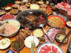 -周小明火锅(黑金冠社区店)