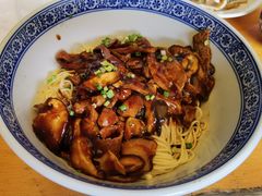 -沪西老弄堂面馆(定西路店)