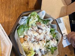 凯撒沙拉-Tubestation站点比萨(新世界大望路店)